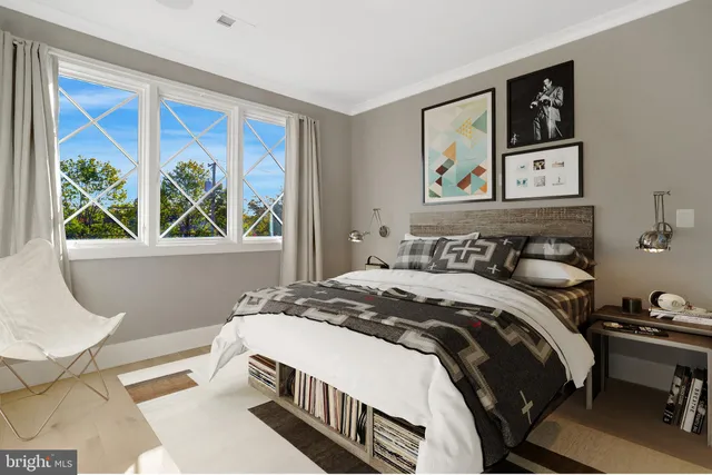 $3,099,000 | 710 North Highland Street, Arlington, VA 22201