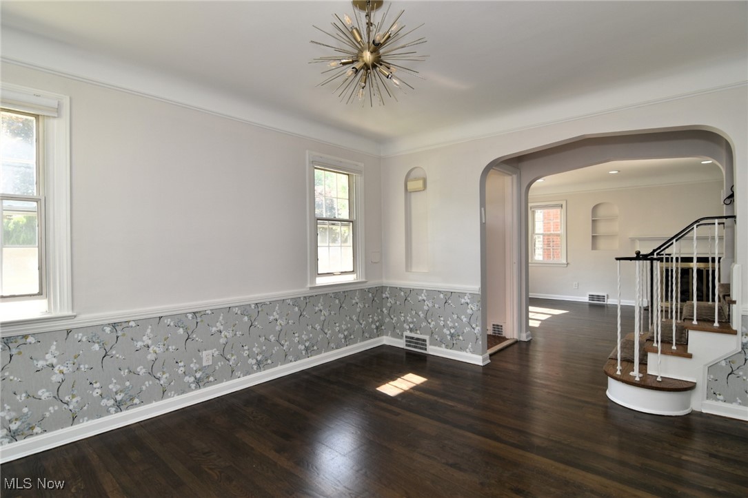 2516 Laurelhurst Road Cleveland, OH 44118 - Photo 13 of 39 Gallery Image 13