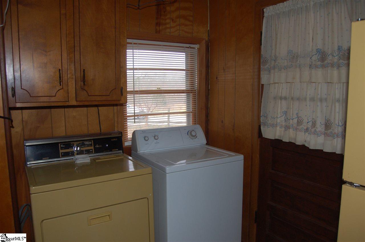 615 Preston Road Pelzer, SC 29669 - Photo 6 of 17