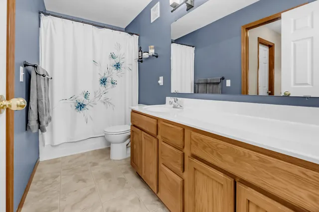 $320,000 | 14336 Brookmere Boulevard Northwest, Prior Lake, MN 55372