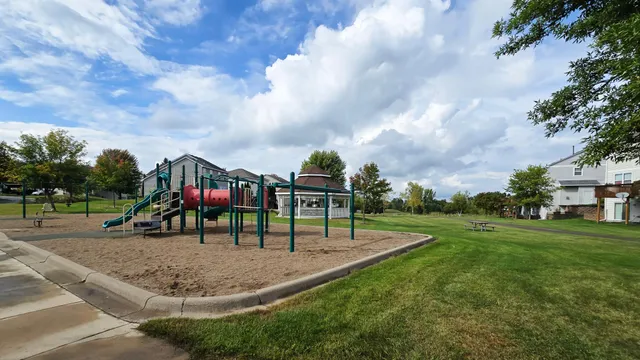 $320,000 | 14336 Brookmere Boulevard Northwest, Prior Lake, MN 55372