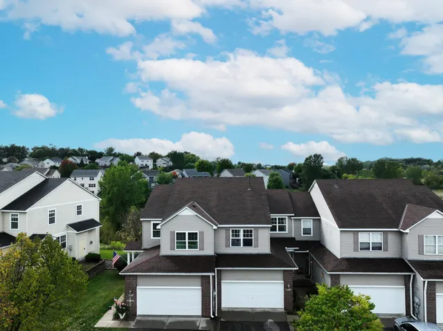 $320,000 | 14336 Brookmere Boulevard Northwest, Prior Lake, MN 55372