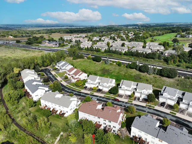 $320,000 | 14336 Brookmere Boulevard Northwest, Prior Lake, MN 55372