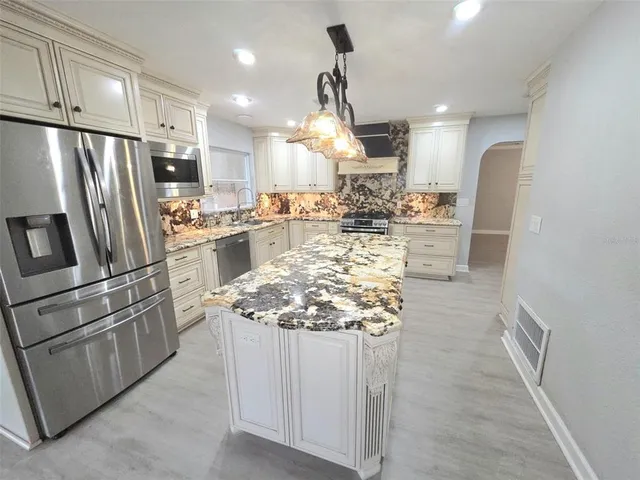 $2,800 | 520 Applewood Avenue, Altamonte Springs, FL 32714