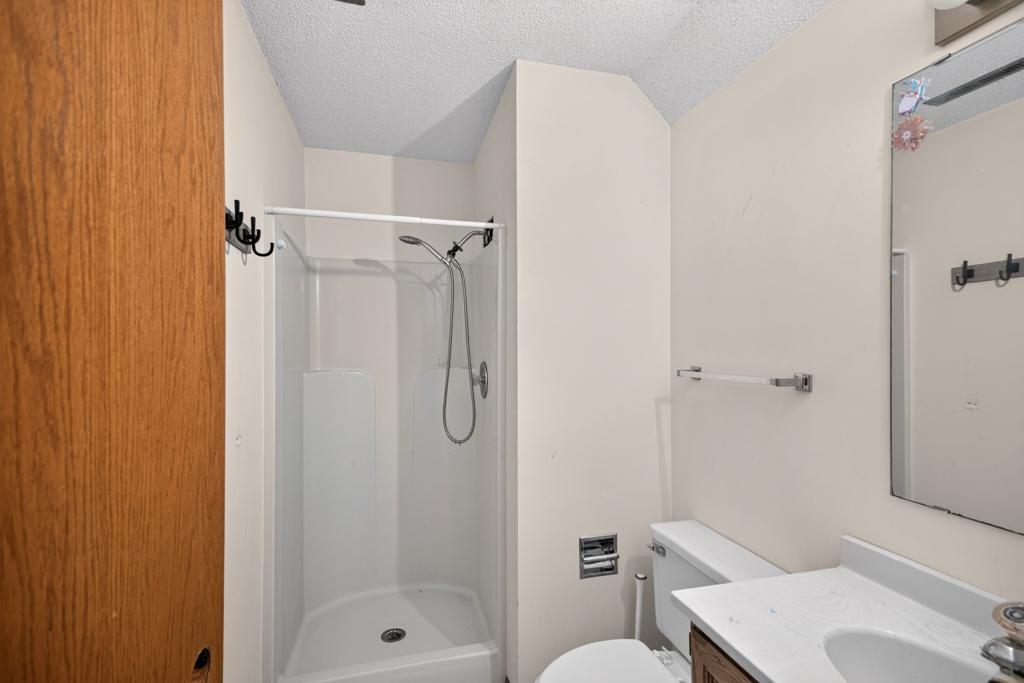 2466 Highview Lane Southwest Rochester, MN 55902 - Photo 34 of 60 Gallery Image 34