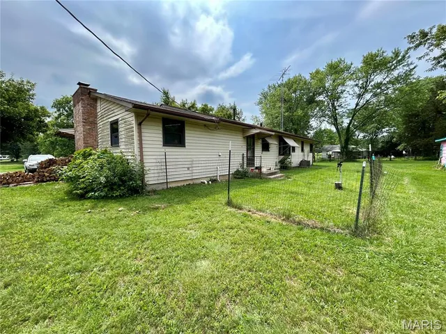 $264,000 | 13 Graham Road, Steelville, MO 65565
