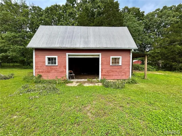 $264,000 | 13 Graham Road, Steelville, MO 65565