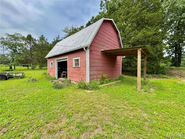 $264,000 | 13 Graham Road, Steelville, MO 65565