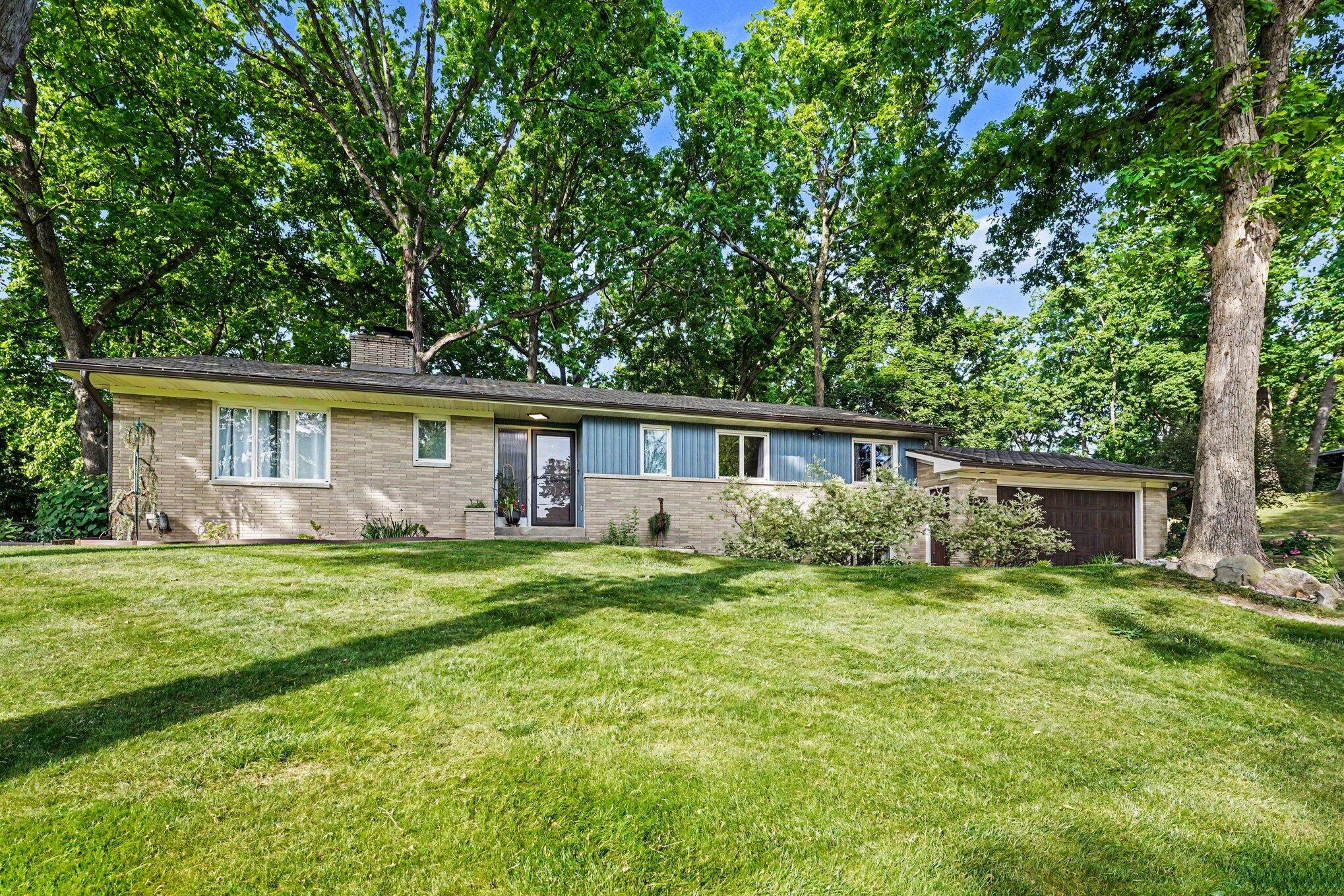 5236 Ridgebrook Drive Portage, MI 49002 - Photo 1 of 28 001_file_9841