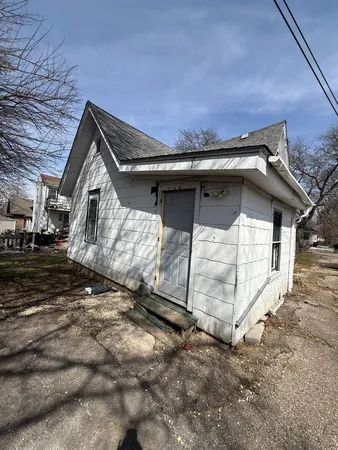 $48,000 | 1235 Clover Avenue, Rockford, IL 61102