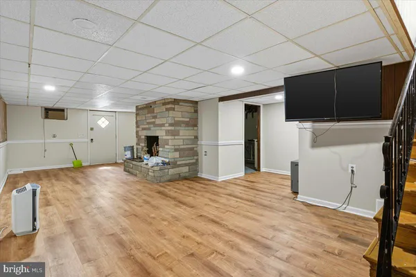 $3,500 | 4110 Old Town Road, Huntingtown, MD 20639