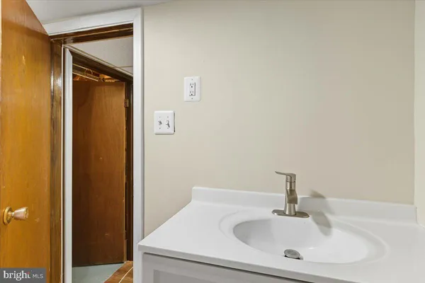 $3,500 | 4110 Old Town Road, Huntingtown, MD 20639