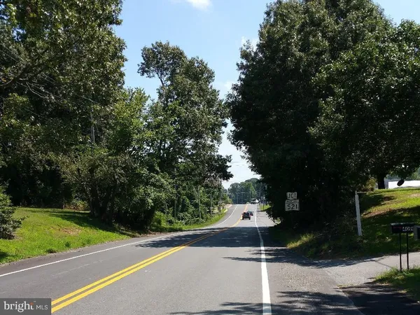 $3,500 | 4110 Old Town Road, Huntingtown, MD 20639