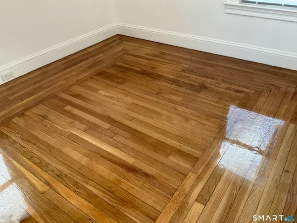 $1,850 | 13 Alger Street, Unit 2, New London, CT 06320