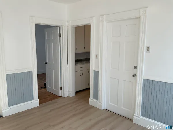 $1,850 | 13 Alger Street, Unit 2, New London, CT 06320