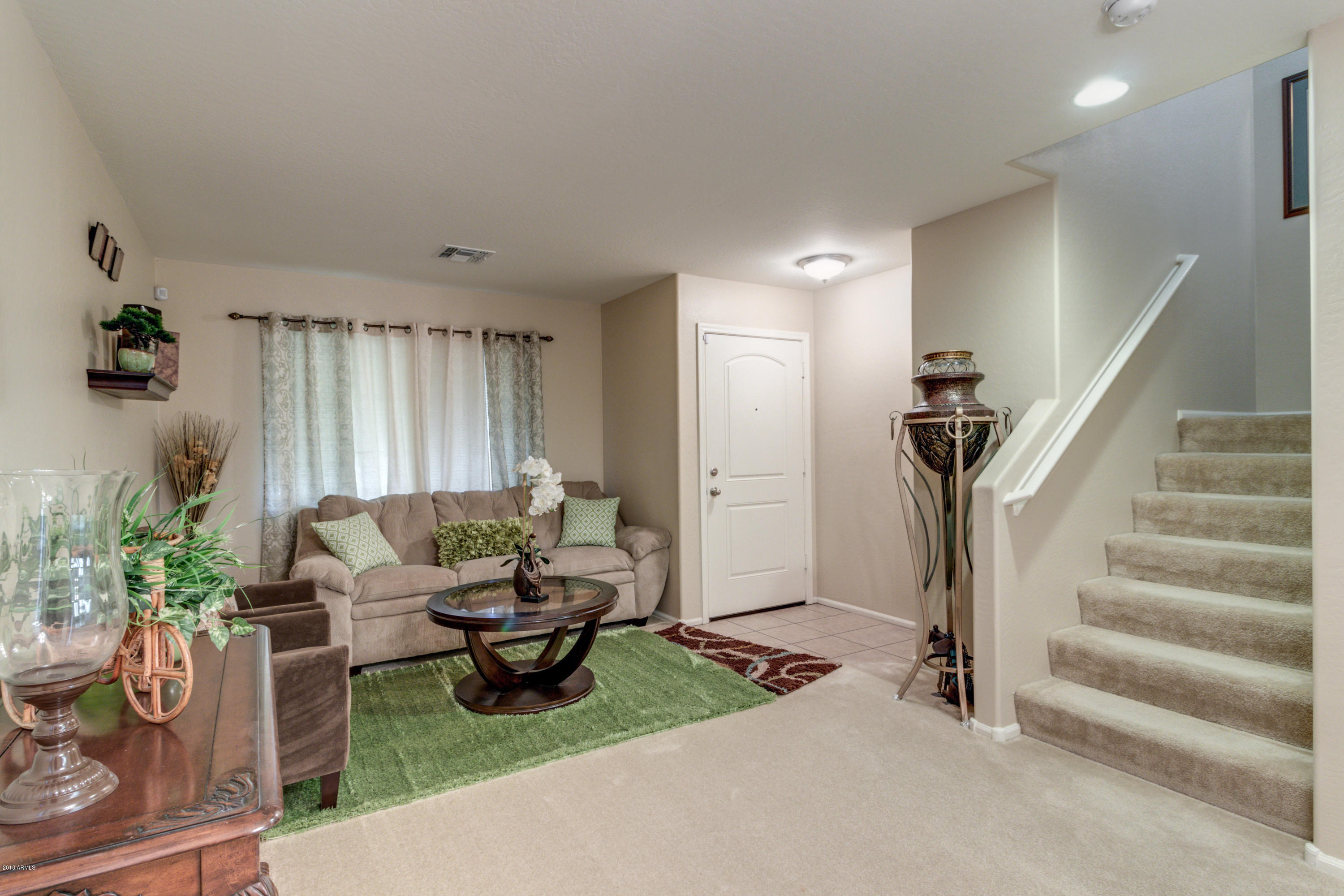 8735 West Payson Road Tolleson, AZ 85353 - Photo 12 of 31 Living Room (2)