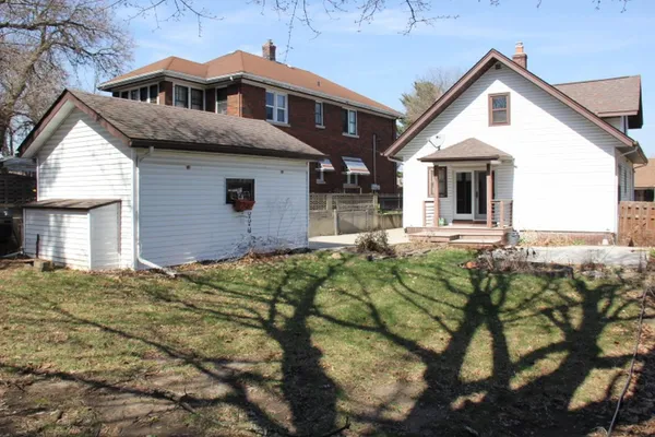 $162,900 | 2317 11th Avenue, Rockford, IL 61104
