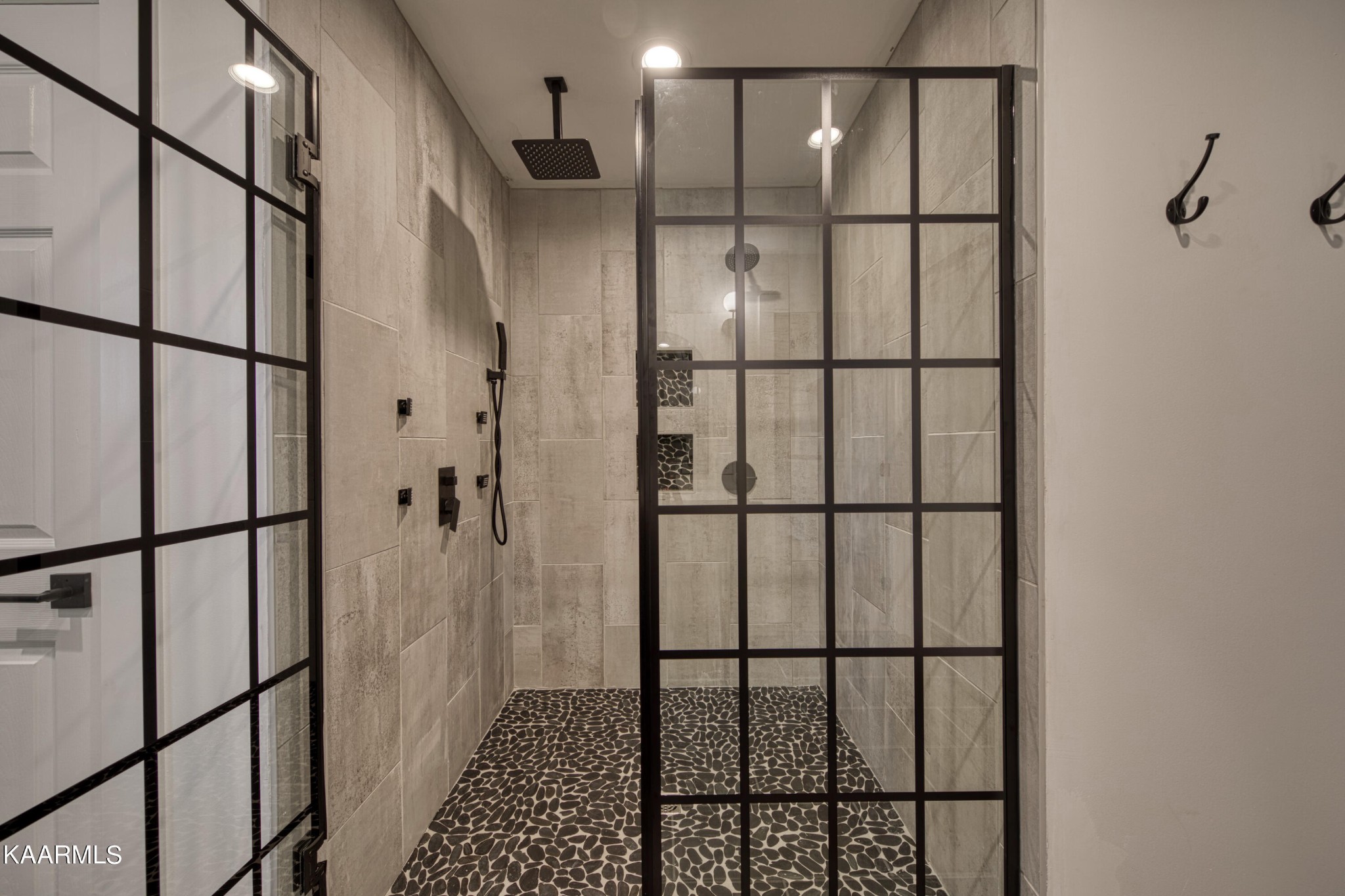 1100 West Outer Drive Oak Ridge, TN 37830 - Photo 30 of 54