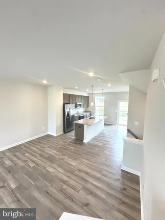 $2,150 | 26 Telluride Way, Charles Town, WV 25414