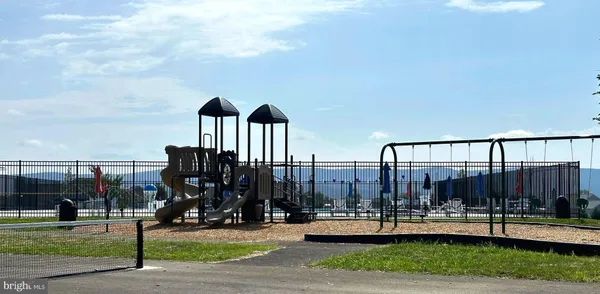 $2,150 | 26 Telluride Way, Charles Town, WV 25414