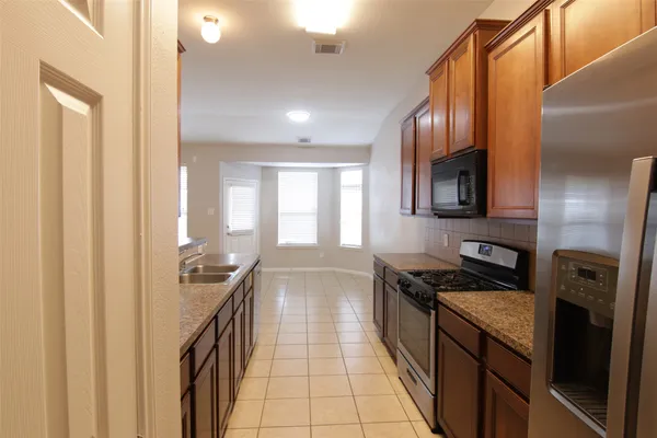 $2,100 | 2635 Jade Forest Lane, Katy, TX 77494