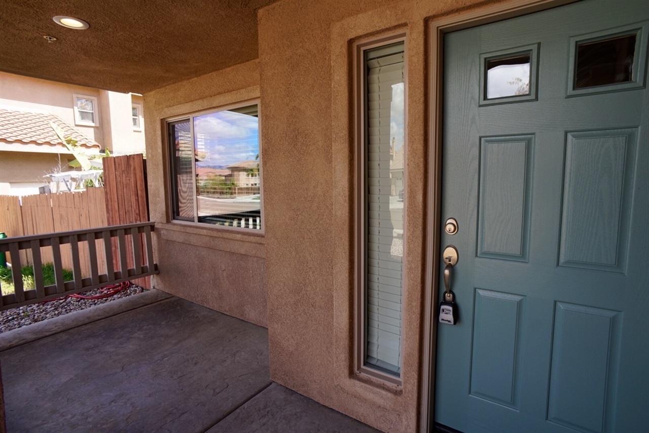 9501 Paseo De Los Castillos Santee, CA 92071 - Photo 2 of 24