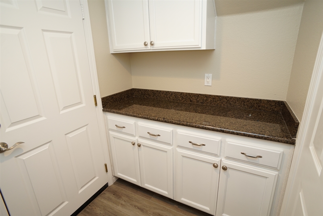 9501 Paseo De Los Castillos Santee, CA 92071 - Photo 11 of 24