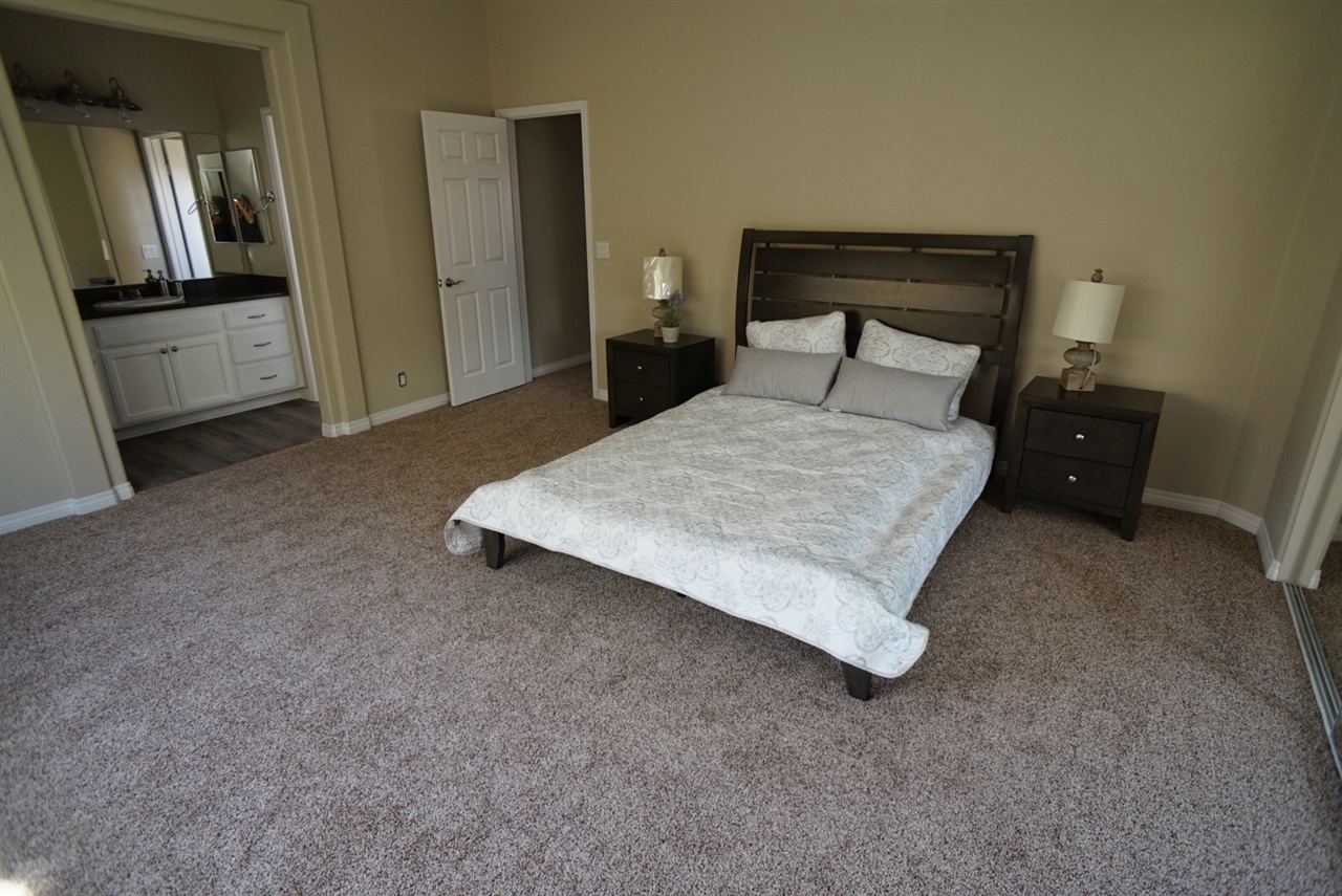 9501 Paseo De Los Castillos Santee, CA 92071 - Photo 17 of 24