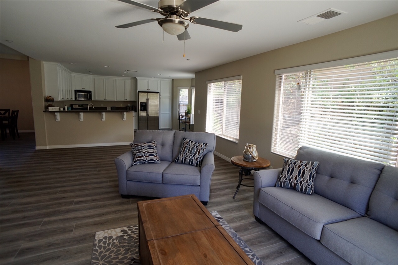 9501 Paseo De Los Castillos Santee, CA 92071 - Photo 10 of 24