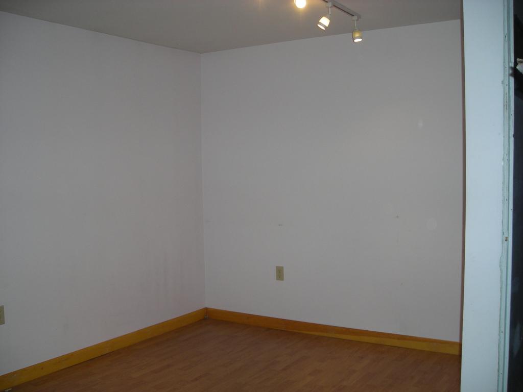 334 Horse Hill Road Roxbury, NH 03455 - Photo 10 of 12
