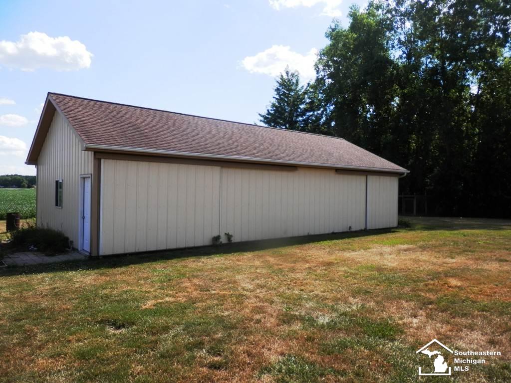 20901 Deerfield Road Deerfield, MI 49238 - Photo 10 of 13 Pole Barn