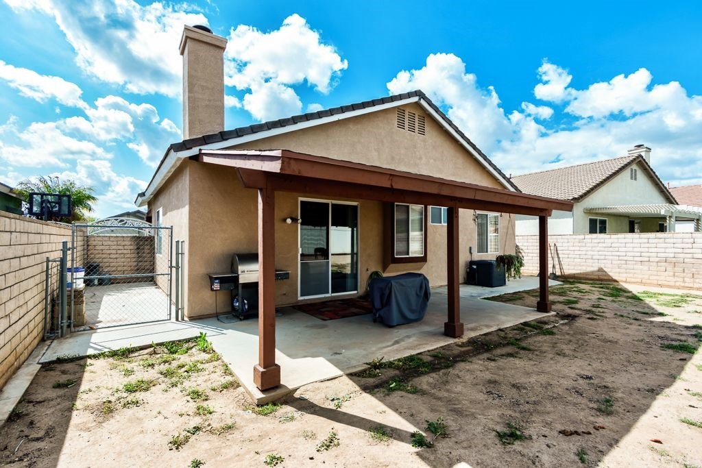 7858 Cameron Way Riverside, CA 92509 - Photo 34 of 40 This property offers a gated dog run which is nice!