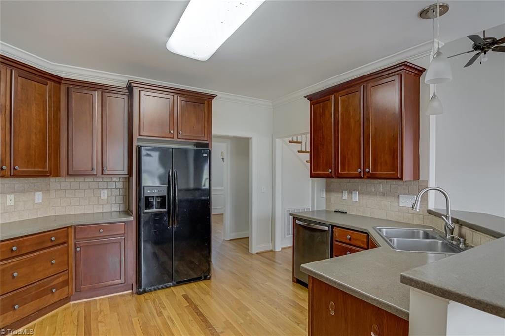 5708 Mabe Drive Oak Ridge, NC 27310 - Photo 12 of 32