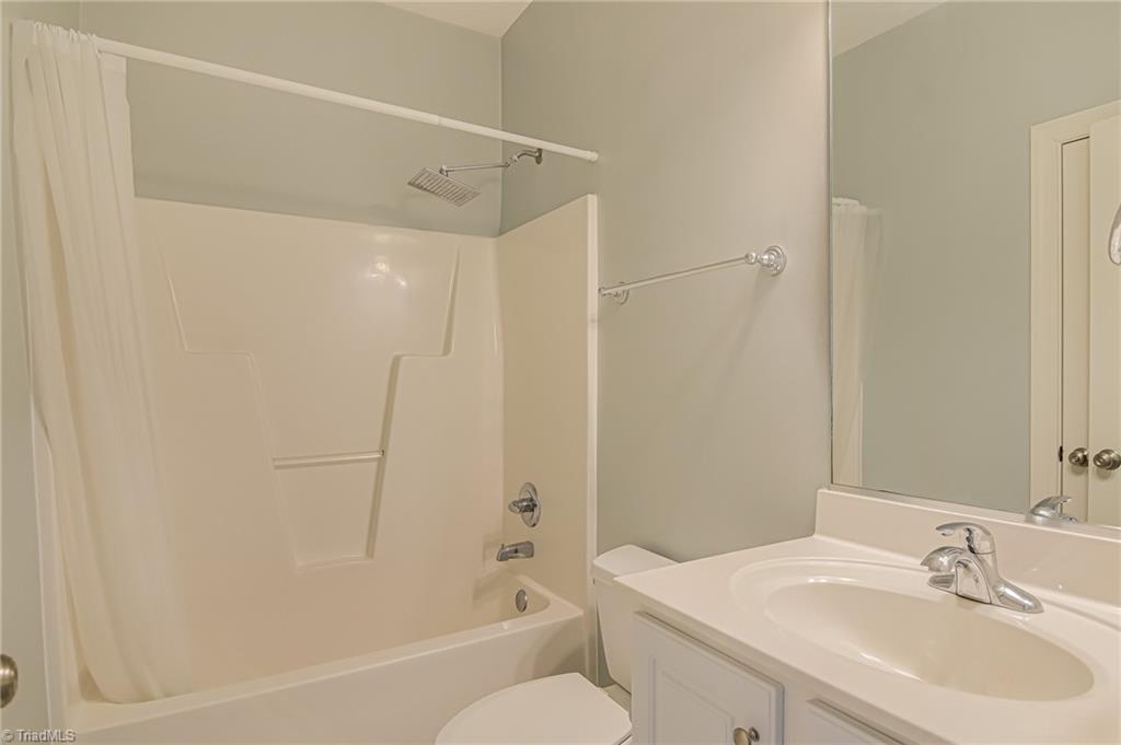 5708 Mabe Drive Oak Ridge, NC 27310 - Photo 20 of 32