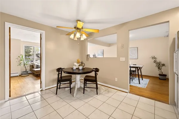 $219,900 | 25 Andrea Lane, Irondequoit, NY 14609