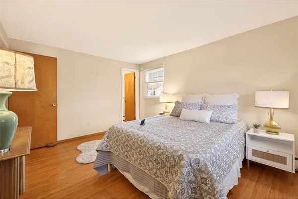 $219,900 | 25 Andrea Lane, Irondequoit, NY 14609