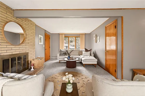 $219,900 | 25 Andrea Lane, Irondequoit, NY 14609