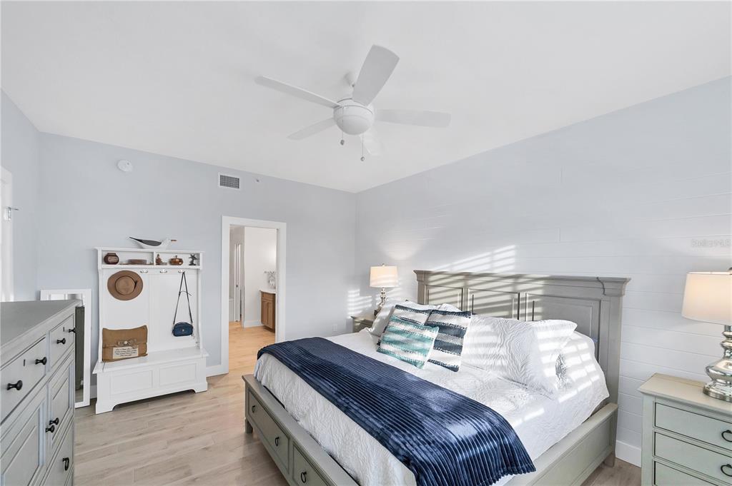 13113 Gasparilla Road, Unit 405 Placida, FL 33946 - Photo 14 of 32