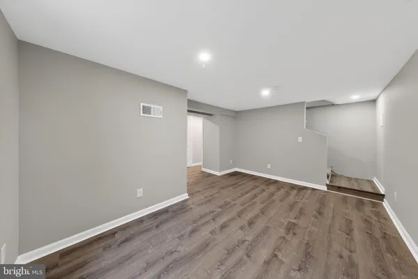 $329,900 | 140 Bellanca Lane, New Castle, DE 19720