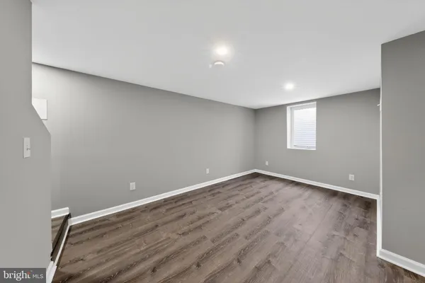 $329,900 | 140 Bellanca Lane, New Castle, DE 19720