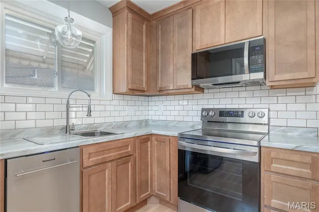 $289,900 | 6421 Judson Avenue, St. Louis, MO 63123