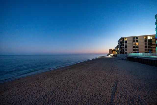 $290,000 | 3589 South Ocean Boulevard, Unit 314, South Palm Beach, FL 33480