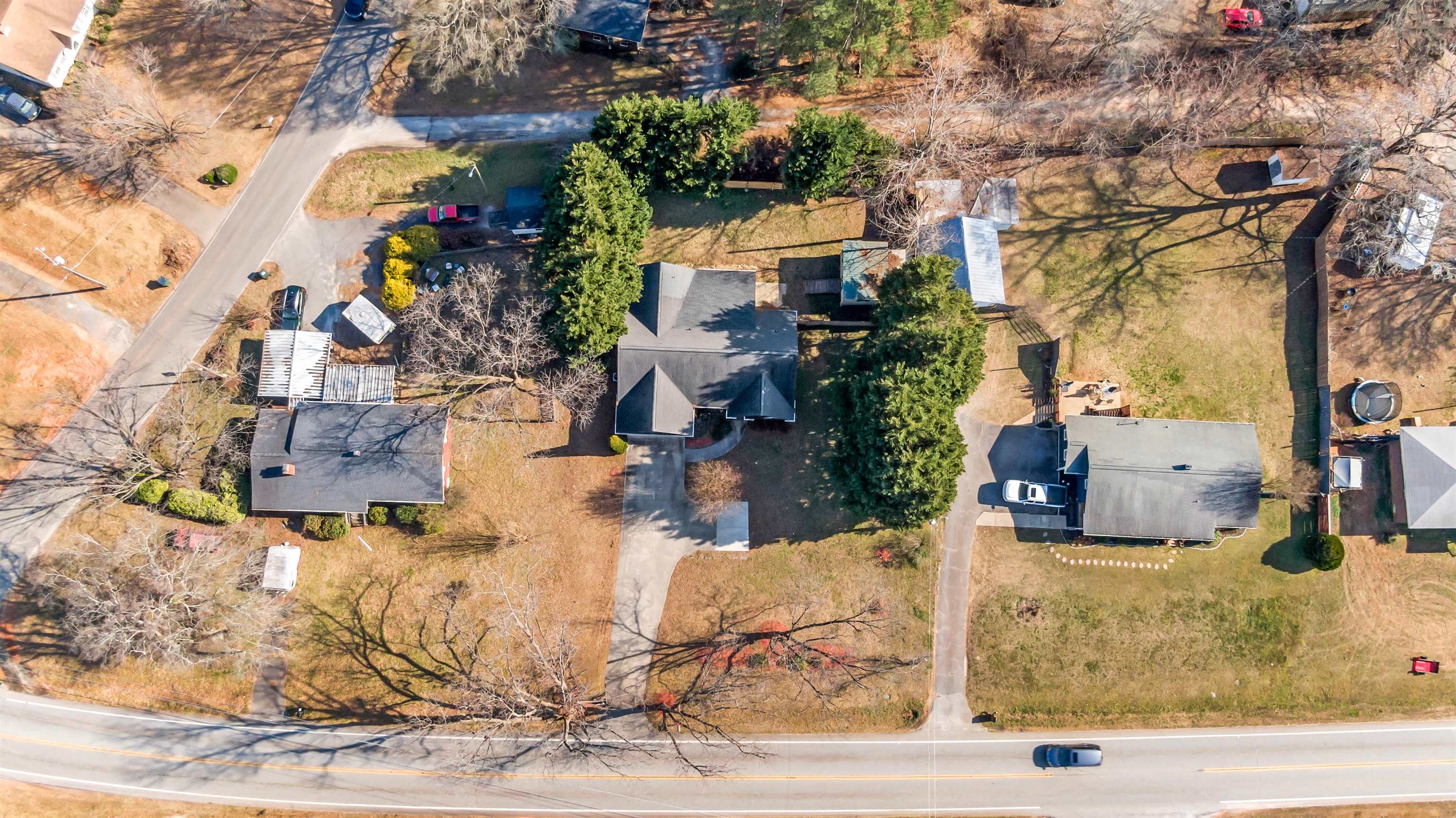 880 Old Furnace Road Boiling Springs, SC 29316 - Photo 35 of 41 Gallery Image 35