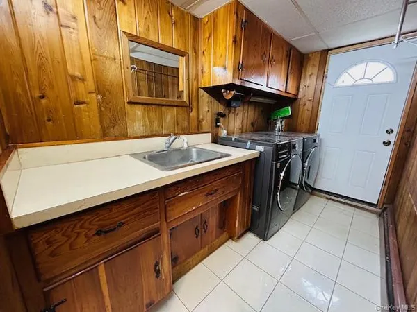 $5,500 | 38 Evelyn Lane, Syosset, NY 11791