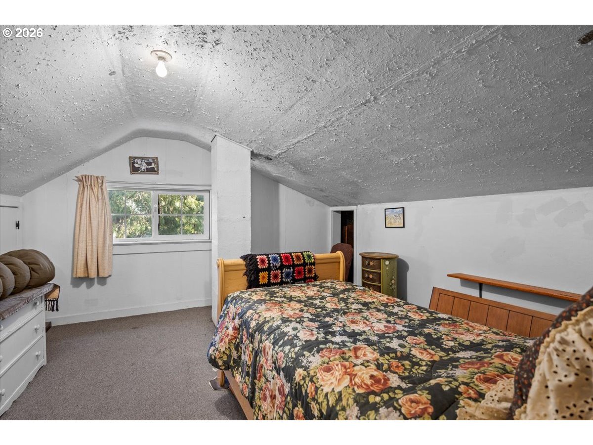 2680 South Umpqua Road Tiller, OR 97484 - Photo 39 of 46