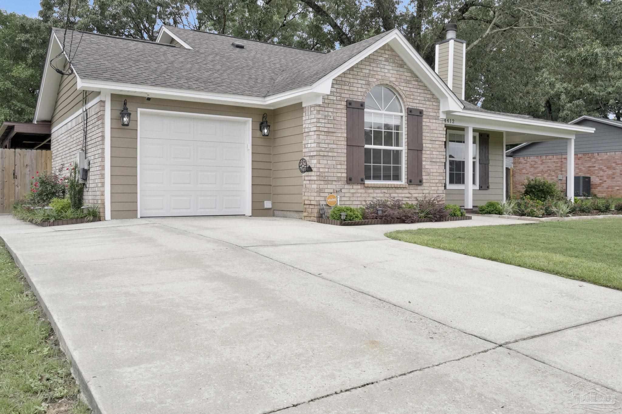 4412 Chantilly Way Milton, FL 32583 - Photo 4 of 63