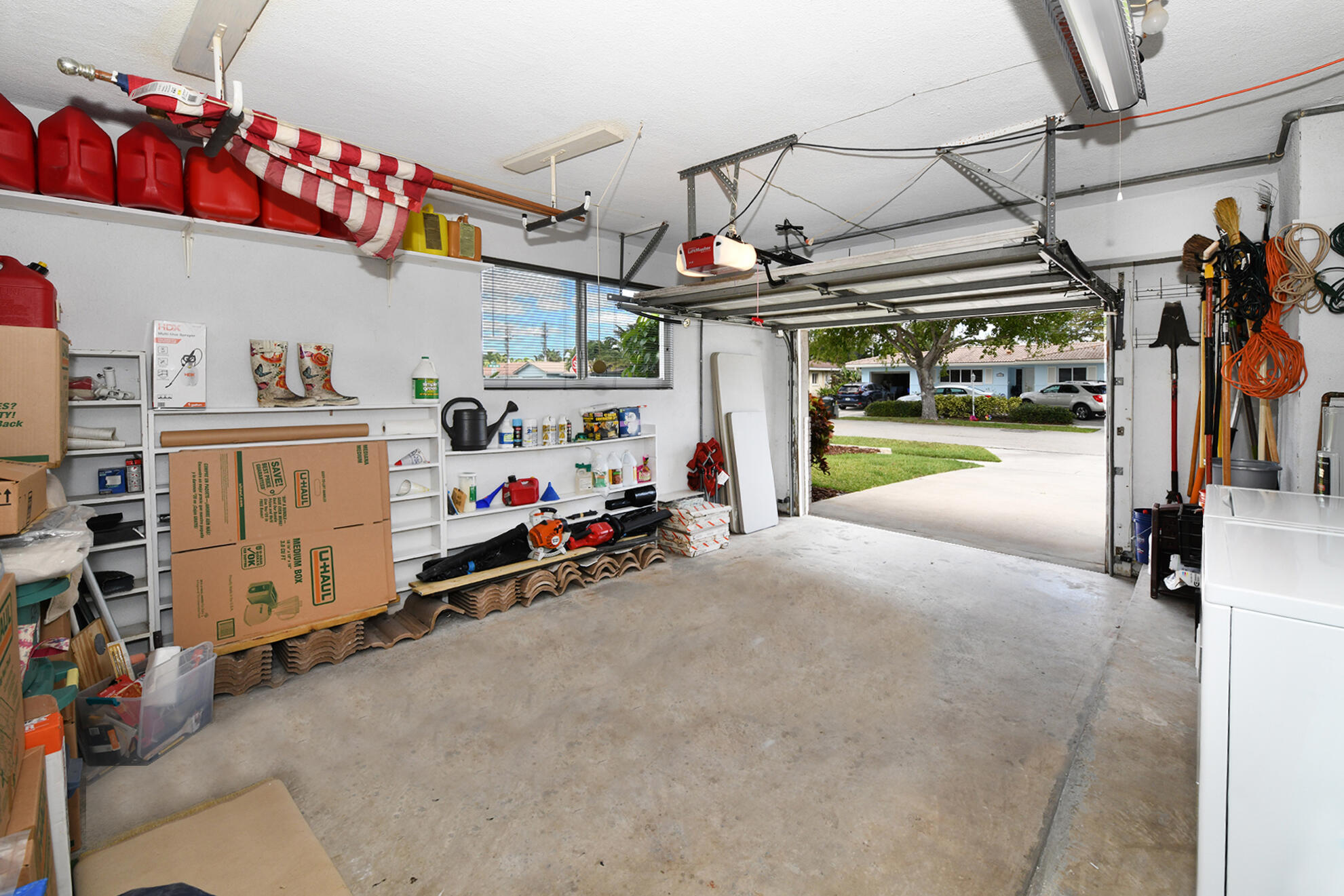 1398 Southwest 4th Street Boca Raton, FL 33486 - Photo 21 of 28 1 car garage