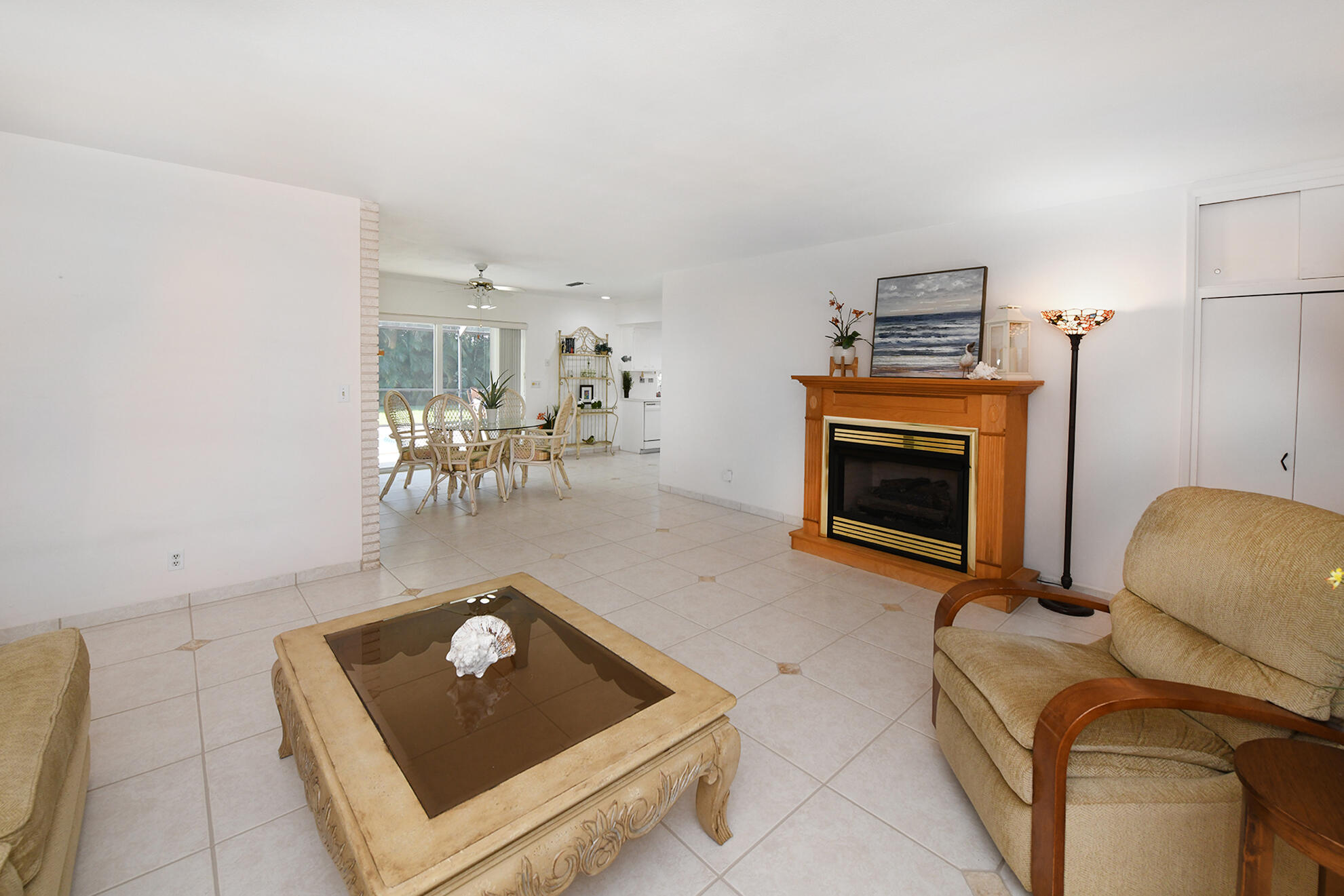 1398 Southwest 4th Street Boca Raton, FL 33486 - Photo 6 of 28 Living Dining Areas
