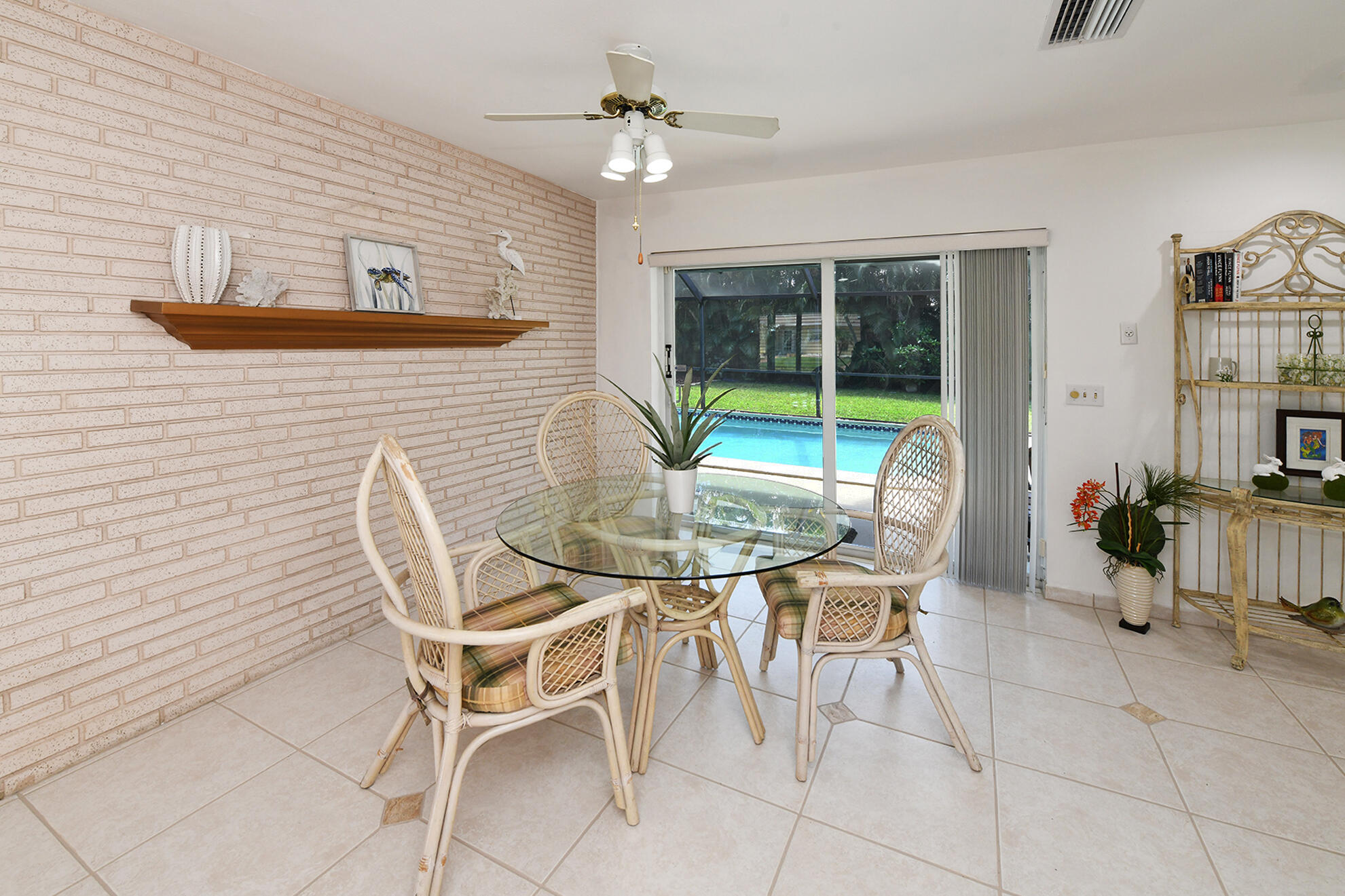 1398 Southwest 4th Street Boca Raton, FL 33486 - Photo 8 of 28 Dining Area