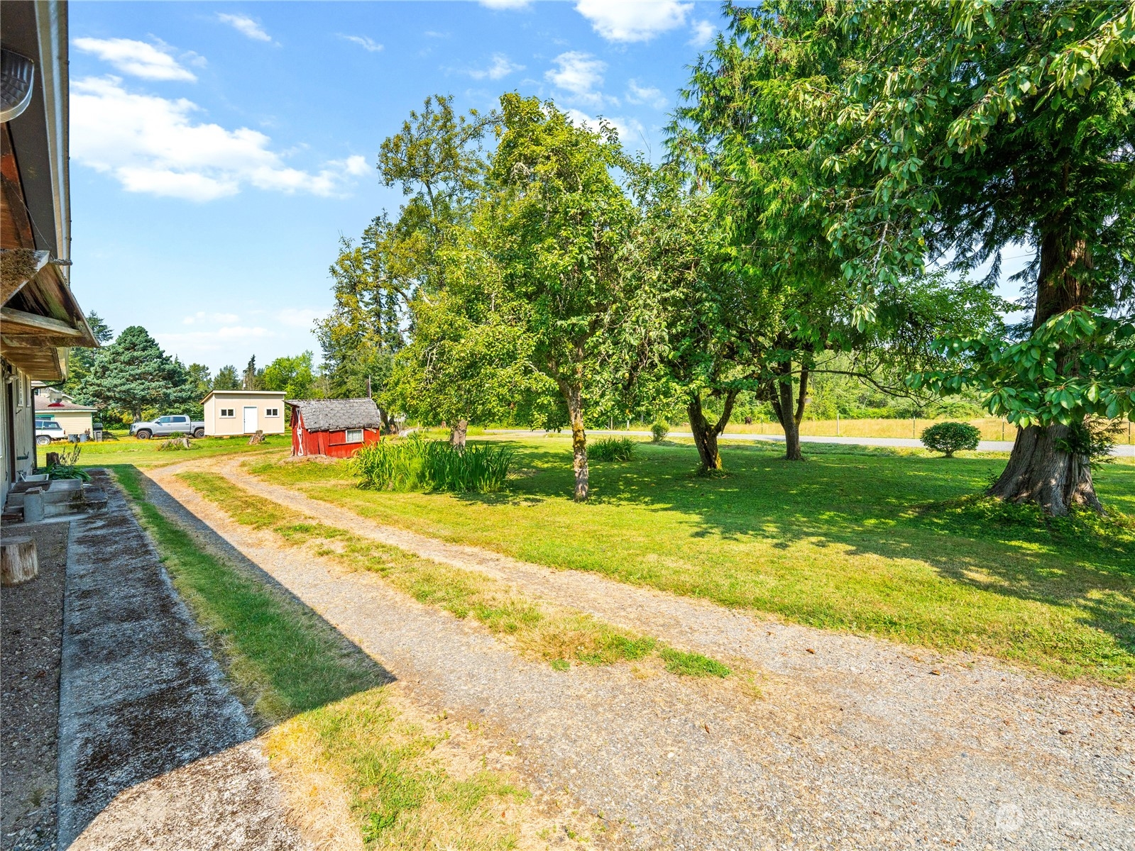 22180 Grip Road Sedro-Woolley, WA 98284 - Photo 3 of 40 Gallery Image 3